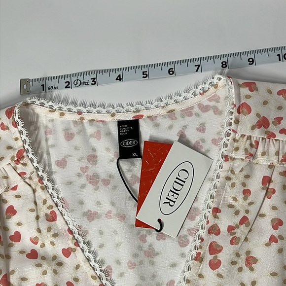 CIDER Baby Doll Top Size XL Pink and White Floral V Neck Short Sleeve - Picture 9 of 11